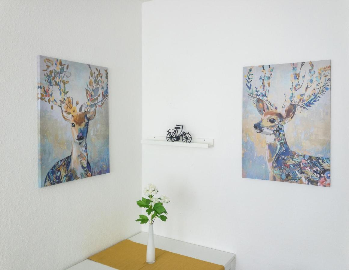 Moderne Innenstadt Whg Mit Netflix Und Nespresso Mannheim Luaran gambar