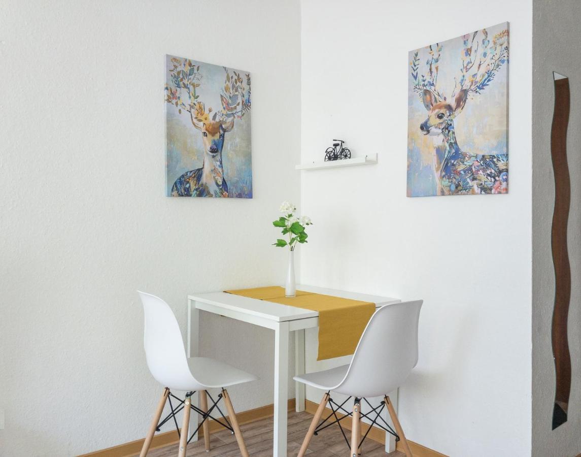 Moderne Innenstadt Whg Mit Netflix Und Nespresso Mannheim Luaran gambar